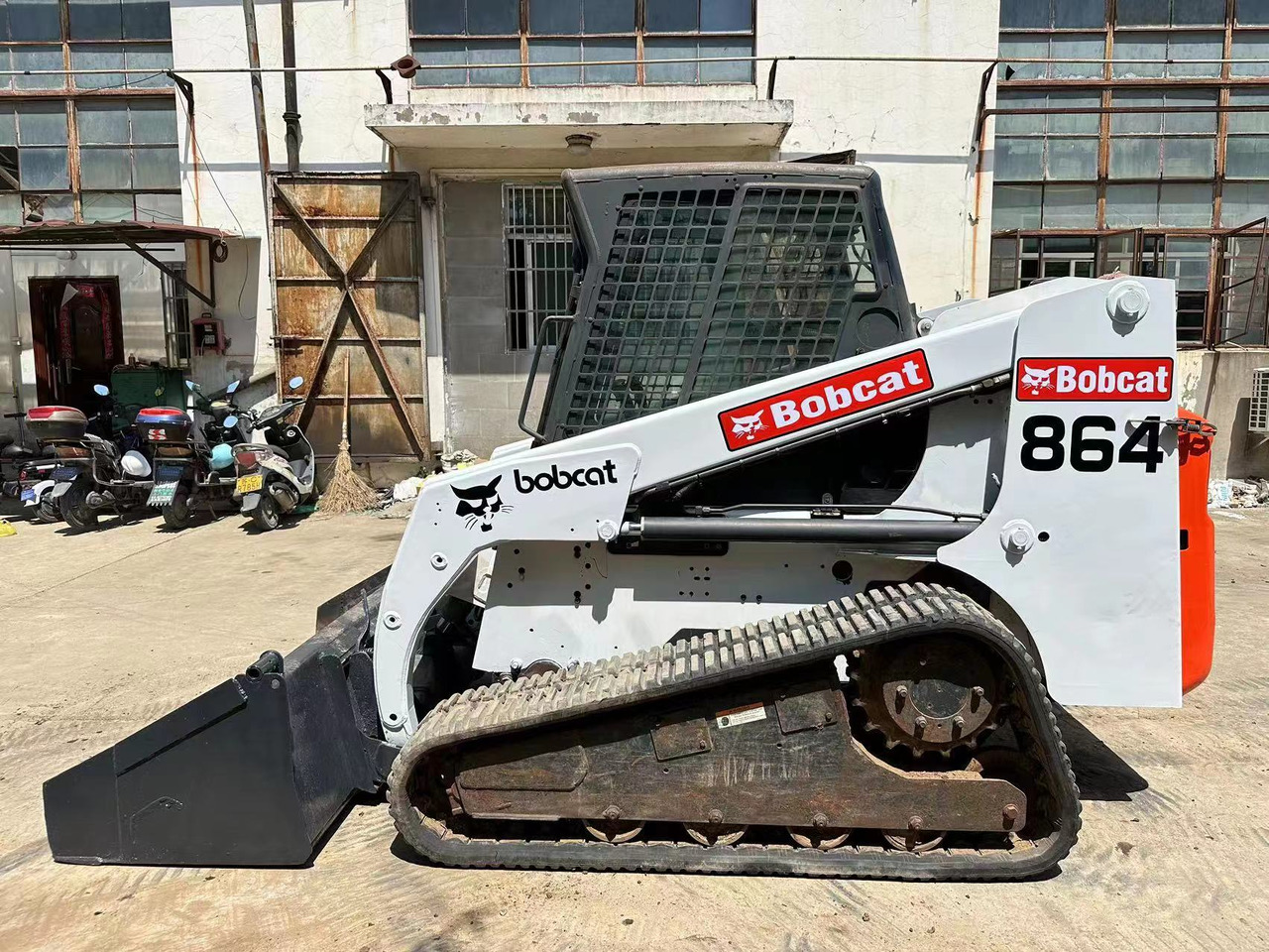 BOBCAT T864 - Minicargadora: foto 5 BOBCAT T864 - Minicargadora: foto 5