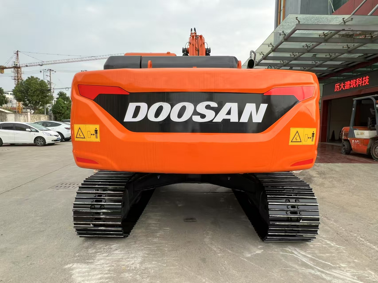 DOOSAN DX225LCA - Excavadora de cadenas: foto 3 DOOSAN DX225LCA - Excavadora de cadenas: foto 3
