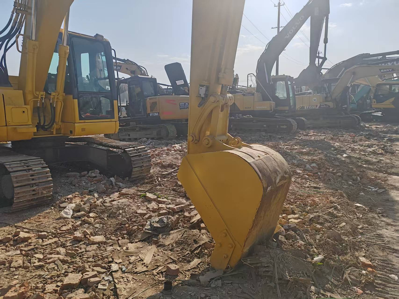 KOMATSU PC138US-8 - Excavadora de cadenas: foto 3 KOMATSU PC138US-8 - Excavadora de cadenas: foto 3