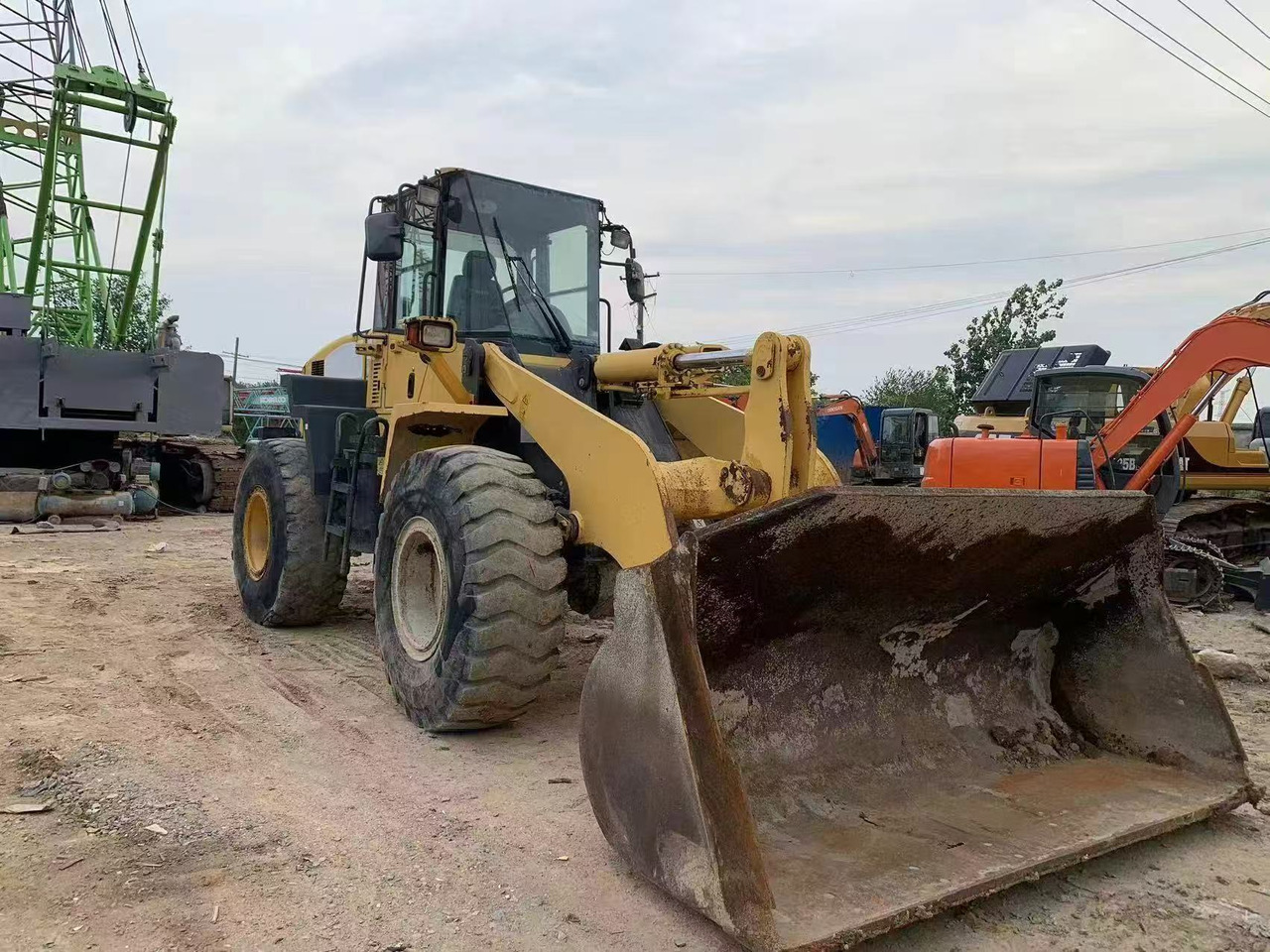 KOMATSU WA320-5 - Cargadora de ruedas: foto 3 KOMATSU WA320-5 - Cargadora de ruedas: foto 3