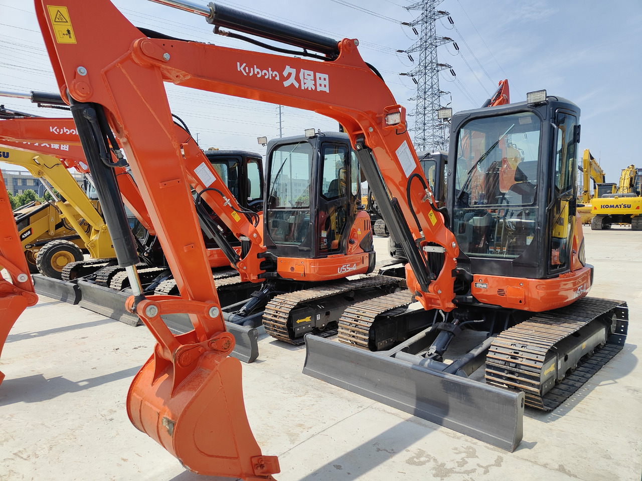 KUBOTA U55 - Miniexcavadora: foto 3 KUBOTA U55 - Miniexcavadora: foto 3