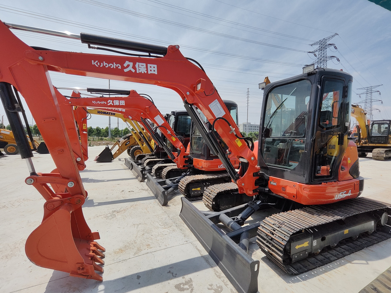 KUBOTA U55 - Miniexcavadora: foto 4 KUBOTA U55 - Miniexcavadora: foto 4