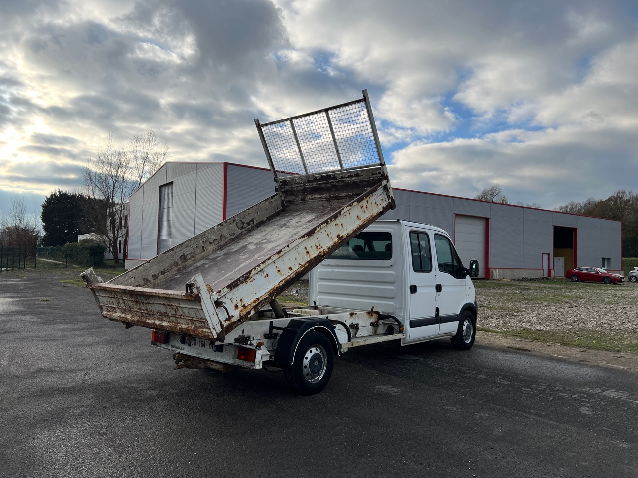 RENAULT Master Benne Double cabine DCi 120 7 Places - Volquete furgoneta: foto 2 RENAULT Master Benne Double cabine DCi 120 7 Places - Volquete furgoneta: foto 2