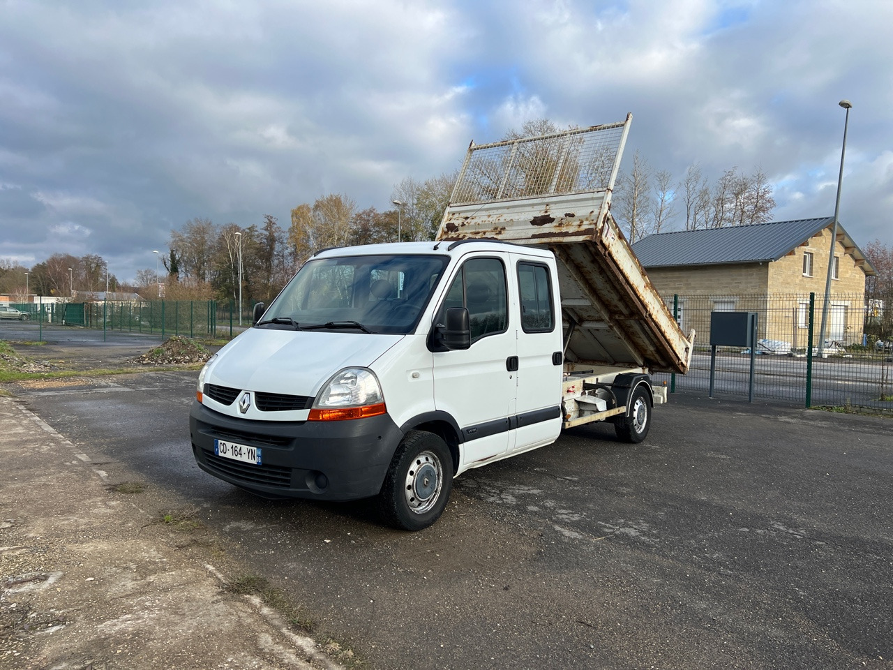 RENAULT Master Benne Double cabine DCi 120 7 Places - Volquete furgoneta: foto 1 RENAULT Master Benne Double cabine DCi 120 7 Places - Volquete furgoneta: foto 1