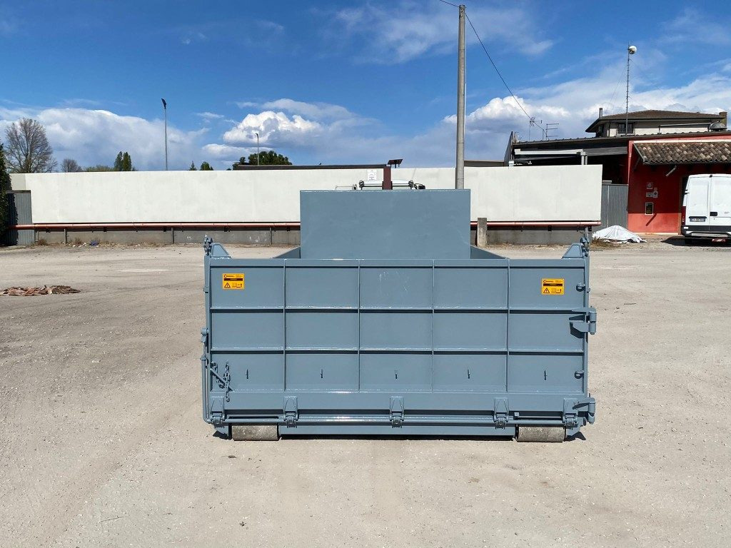 CONTAINER A PIANALE NUOVO CON SPONDE IN TR5 - Contenedor de gancho: foto 4 CONTAINER A PIANALE NUOVO CON SPONDE IN TR5 - Contenedor de gancho: foto 4