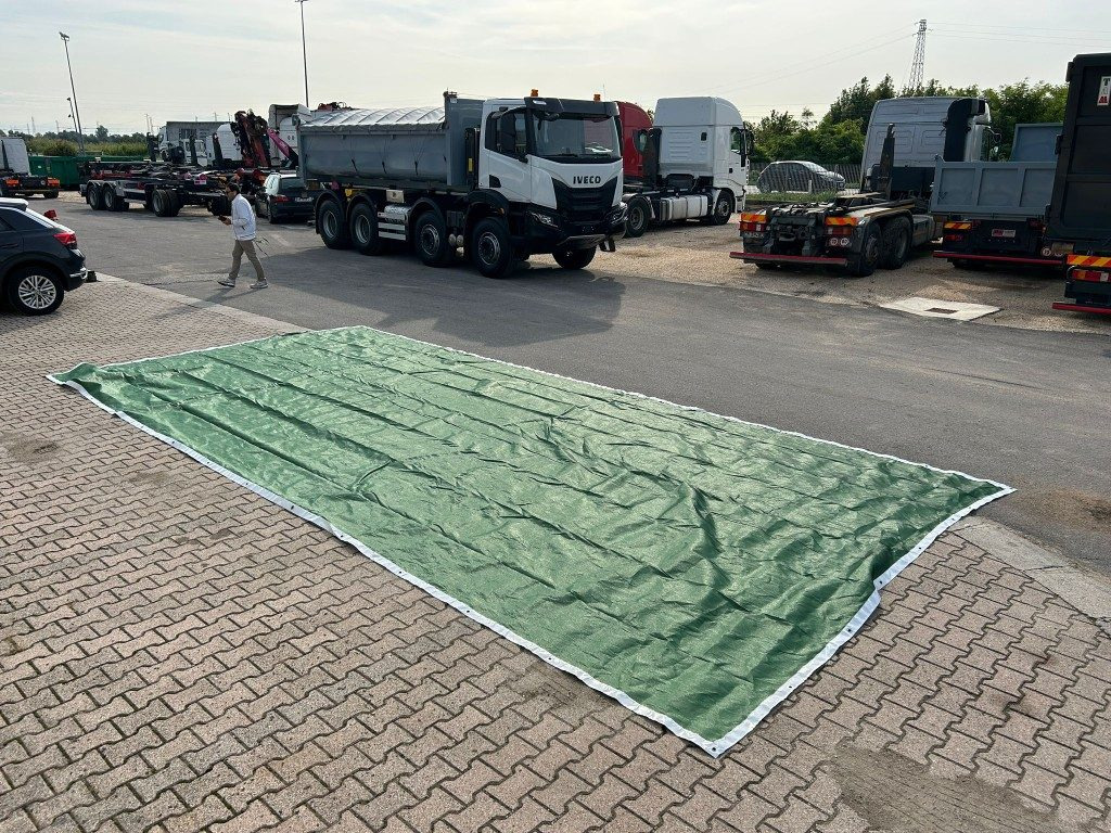 RETE ANTIGRANDINE NUOVA PER COPERTURA CONTAINERS - Carrocería y exterior para Carrocería intercambiable/ Contenedor: foto 2 RETE ANTIGRANDINE NUOVA PER COPERTURA CONTAINERS - Carrocería y exterior para Carrocería intercambiable/ Contenedor: foto 2