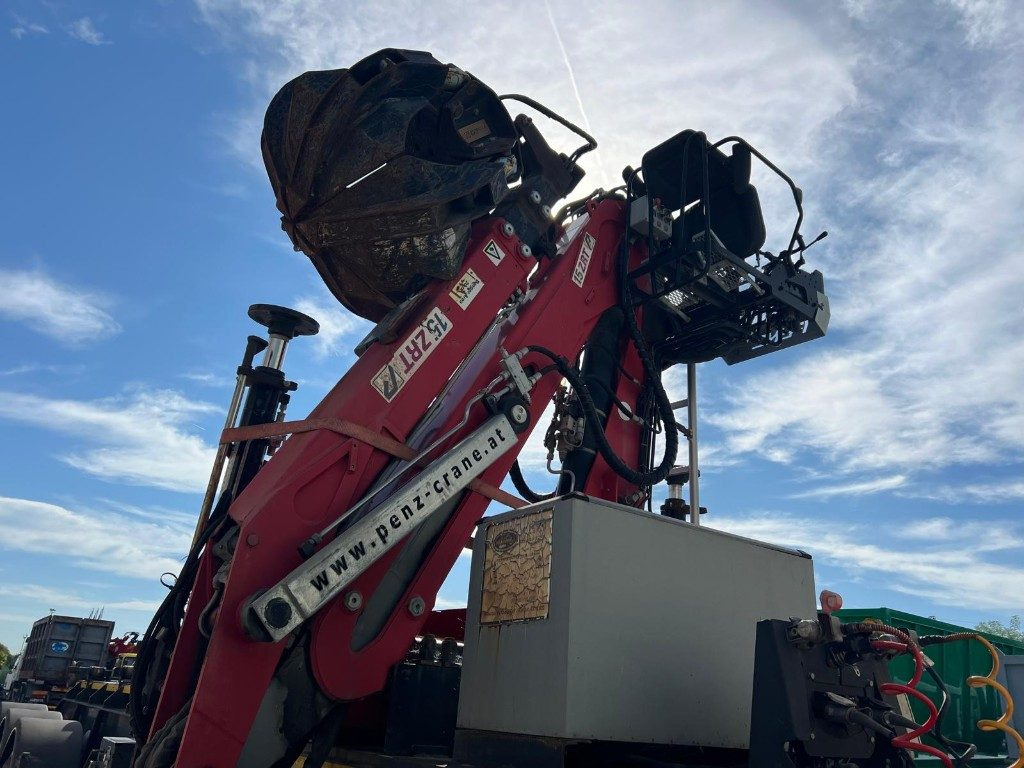 TECNOKAR SEMIRIMORCHIO TECNOKAR SCARRABILE CON GRU - Semirremolque portacontenedore/ Intercambiable: foto 4 TECNOKAR SEMIRIMORCHIO TECNOKAR SCARRABILE CON GRU - Semirremolque portacontenedore/ Intercambiable: foto 4