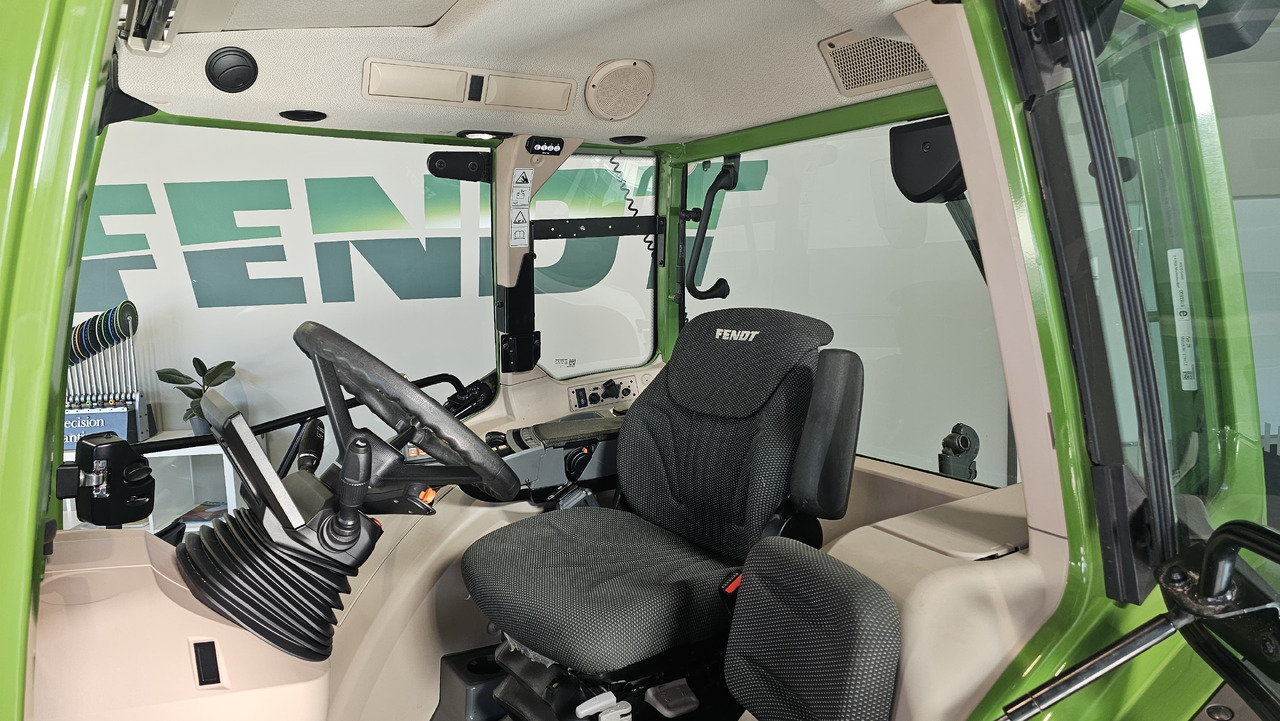 FENDT 211S VARIO - Tractor: foto 5 FENDT 211S VARIO - Tractor: foto 5