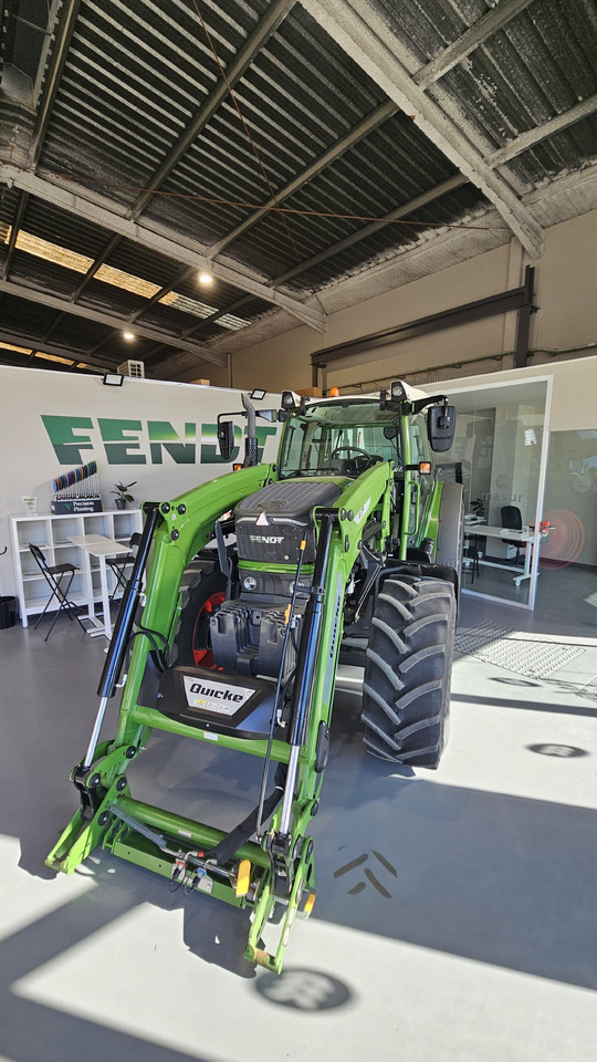 FENDT 211S VARIO - Tractor: foto 4 FENDT 211S VARIO - Tractor: foto 4