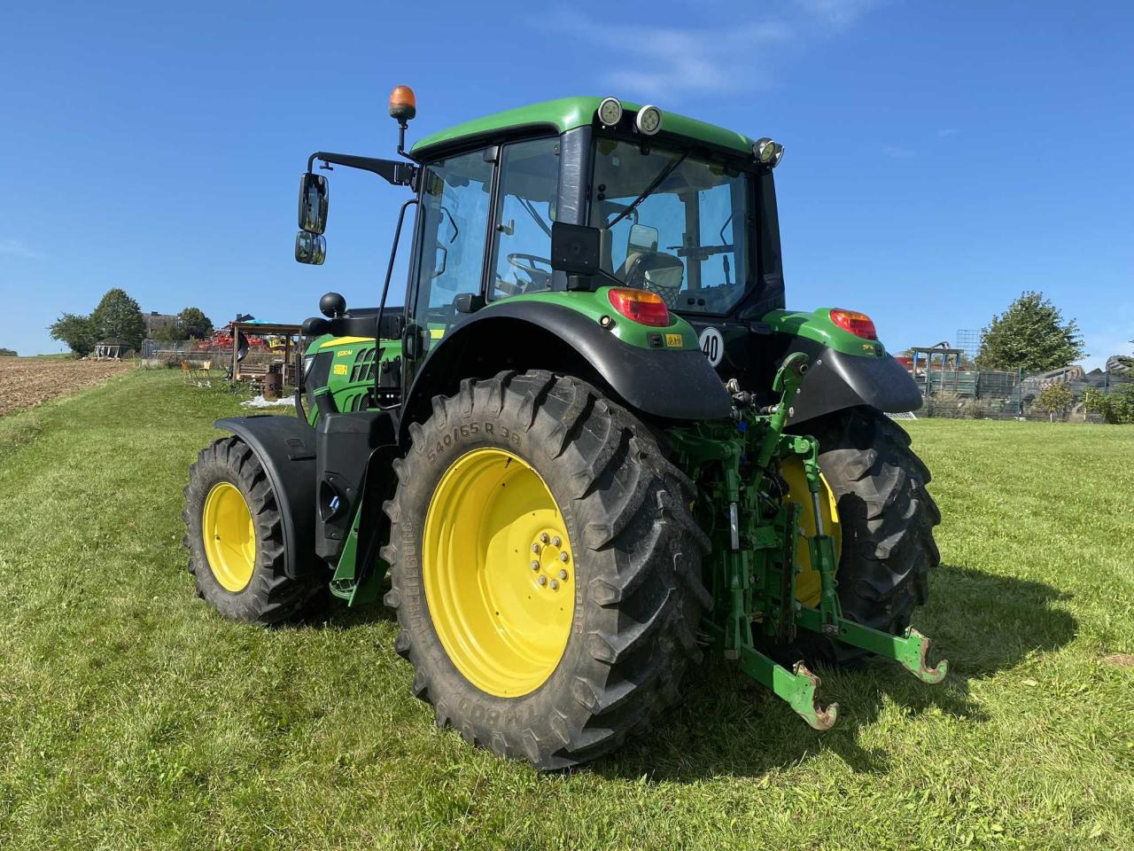 John Deere 6120M - Tractor: foto 4 John Deere 6120M - Tractor: foto 4