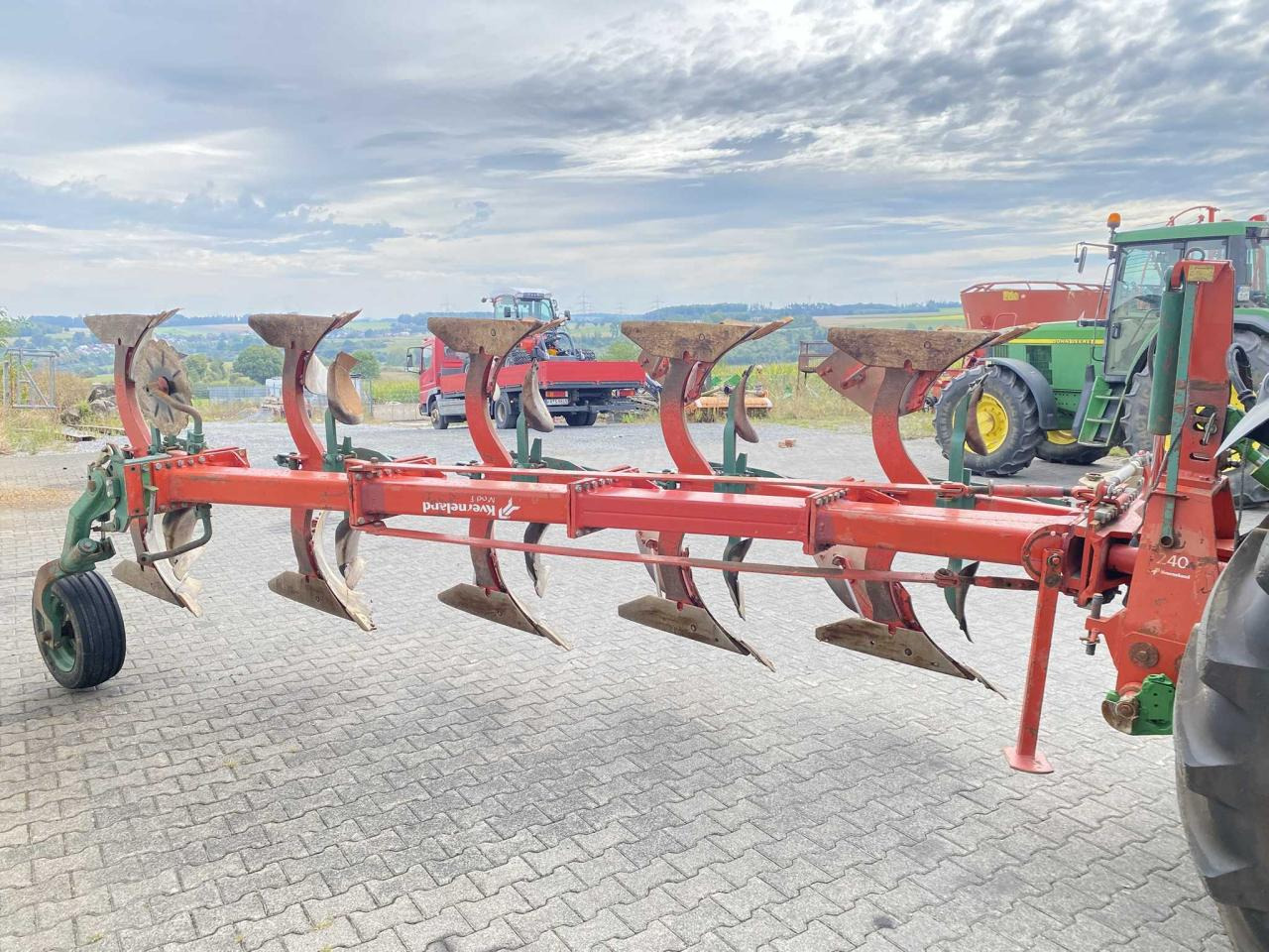 Kverneland F 240 - 9 - Arado: foto 2 Kverneland F 240 - 9 - Arado: foto 2