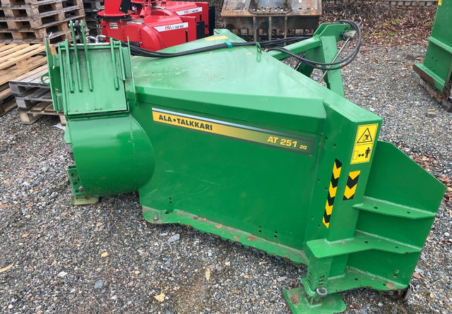 Ala-TalkkariAT-251 2g - Soplador de nieve: foto 1 Ala-TalkkariAT-251 2g - Soplador de nieve: foto 1