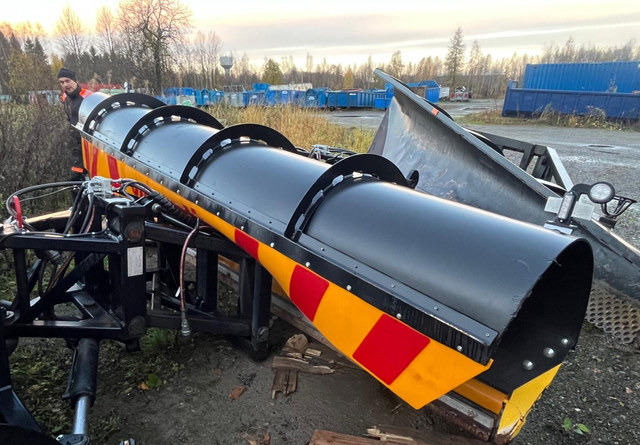 Arctic MachineAM4000HPD - Cuchilla quitanieves: foto 3 Arctic MachineAM4000HPD - Cuchilla quitanieves: foto 3