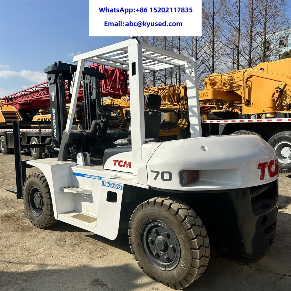 TCM FD70 - Carretilla elevadora diésel: foto 3 TCM FD70 - Carretilla elevadora diésel: foto 3