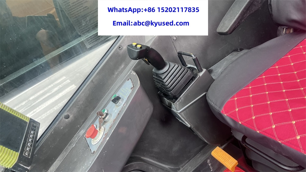 ZOOMLION ZTC251V QY25V 25TON 30TON 35TON 40TON 50TON 55TON 70TON 80TON 100T - Autogrúa: foto 4 ZOOMLION ZTC251V QY25V 25TON 30TON 35TON 40TON 50TON 55TON 70TON 80TON 100T - Autogrúa: foto 4