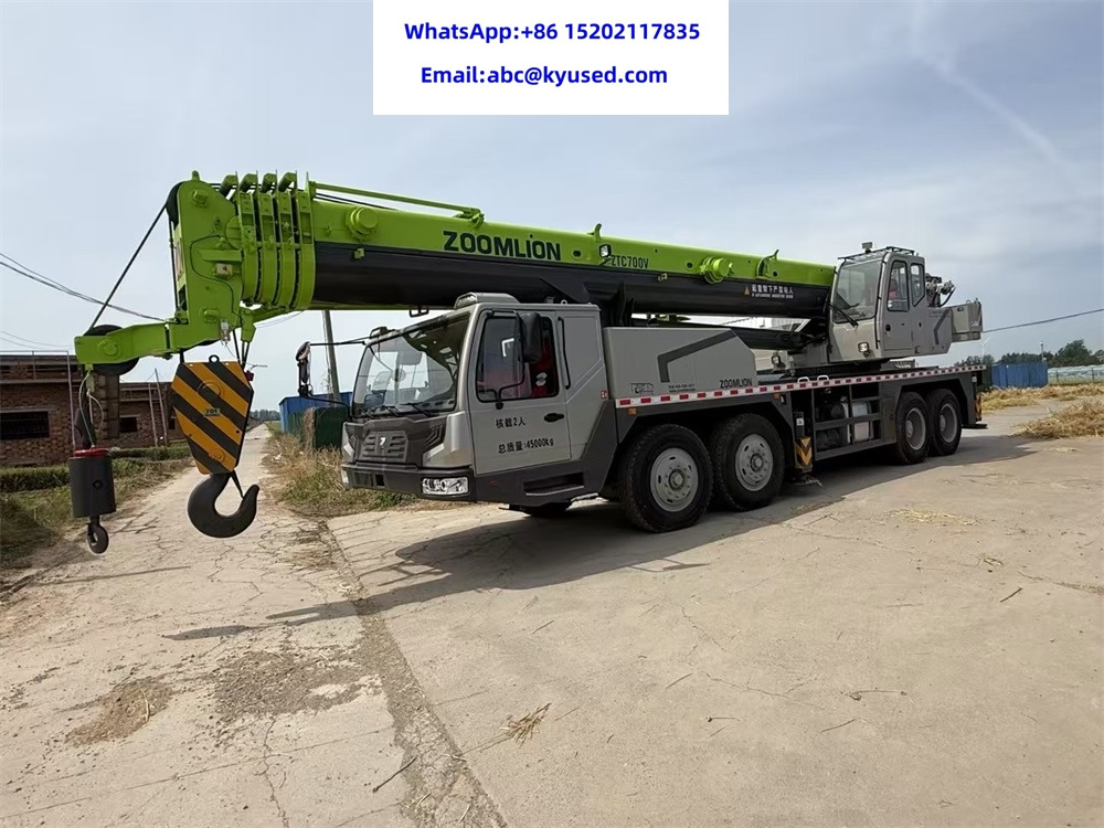 ZOOMLION ZTC700V QY70V 50Ton 70ton truck crane - Autogrúa: foto 1 ZOOMLION ZTC700V QY70V 50Ton 70ton truck crane - Autogrúa: foto 1