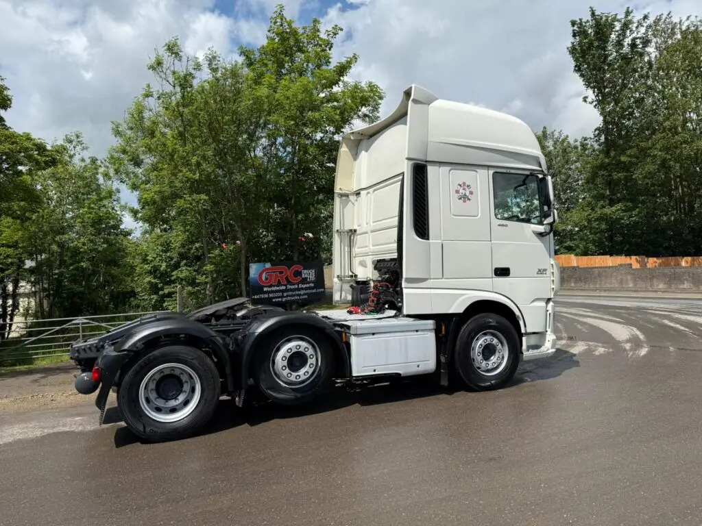 DAF XF 105 - Cabeza tractora: foto 4 DAF XF 105 - Cabeza tractora: foto 4