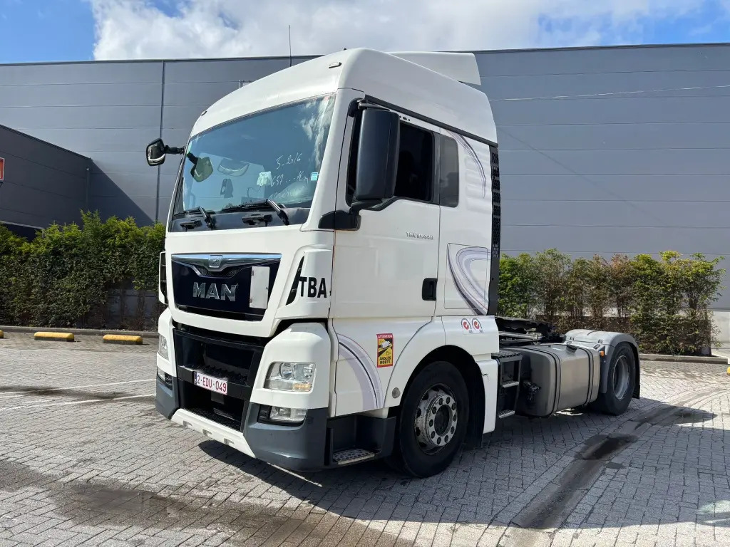 MAN TGX 18.440 XLX - Cabeza tractora: foto 4 MAN TGX 18.440 XLX - Cabeza tractora: foto 4
