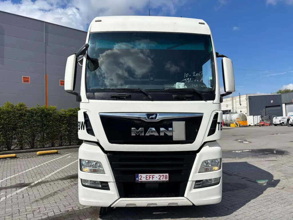 MAN TGX 18.460 XXL - Cabeza tractora: foto 2 MAN TGX 18.460 XXL - Cabeza tractora: foto 2