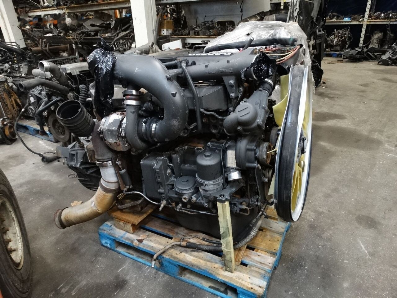 DAF MX300S1 410 DAF XF 105 - Motor para Camión: foto 1 DAF MX300S1 410 DAF XF 105 - Motor para Camión: foto 1