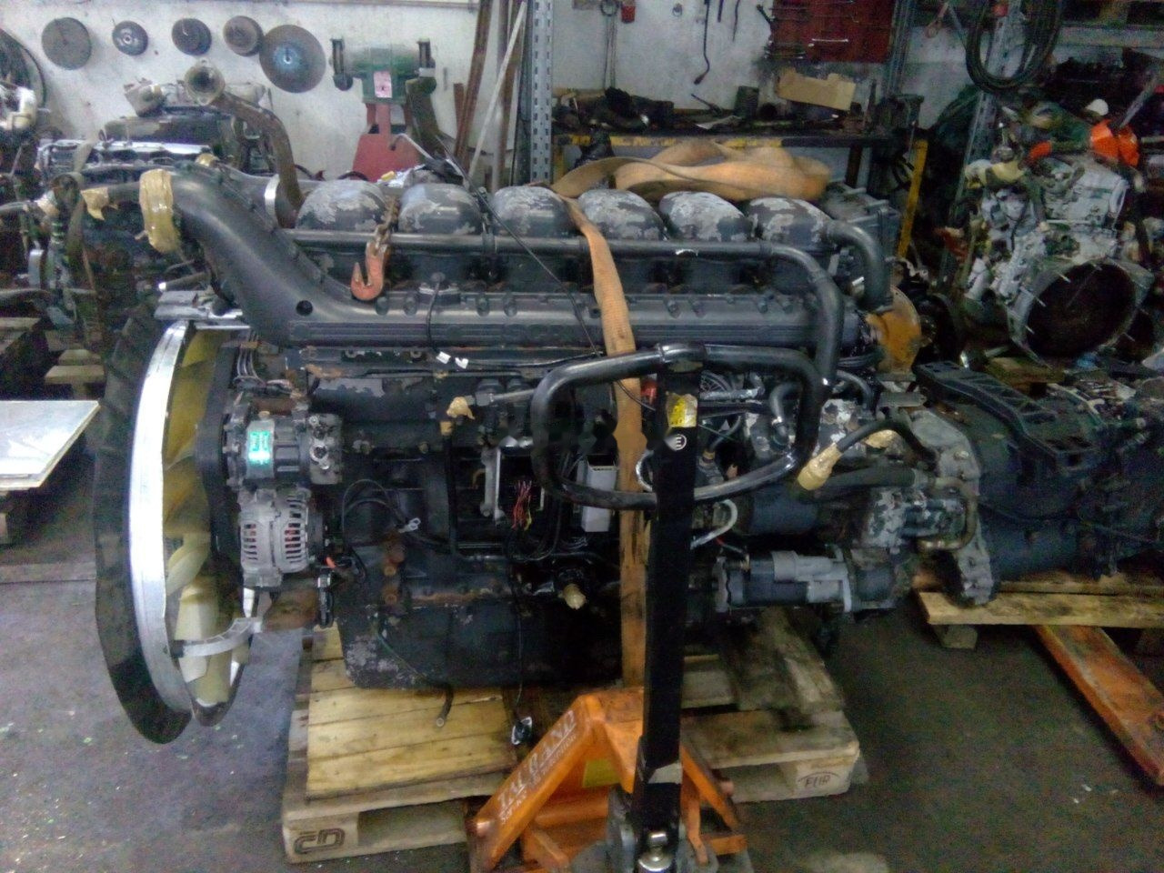 Scania DT1212 420 HPI E4 Scania R - Motor para Camión: foto 1 Scania DT1212 420 HPI E4 Scania R - Motor para Camión: foto 1