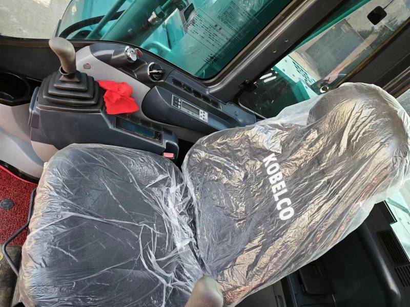 Miniexcavadora Kobelco SK75: foto 11 Miniexcavadora Kobelco SK75: foto 11