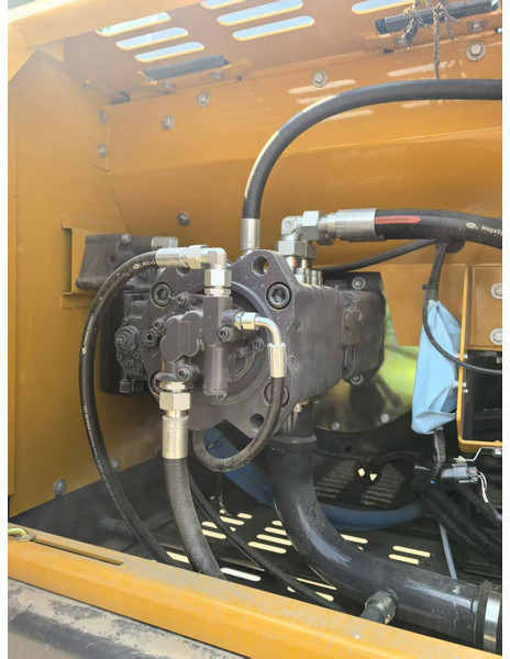 XCMG XE215C - Excavadora de cadenas: foto 5 XCMG XE215C - Excavadora de cadenas: foto 5