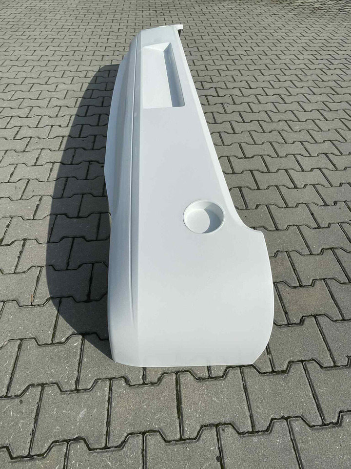 Zderzak tylny SCANIA IRIZAR PB Scania IRIZAR PB - Parachoques para Autobús: foto 3 Zderzak tylny SCANIA IRIZAR PB Scania IRIZAR PB - Parachoques para Autobús: foto 3