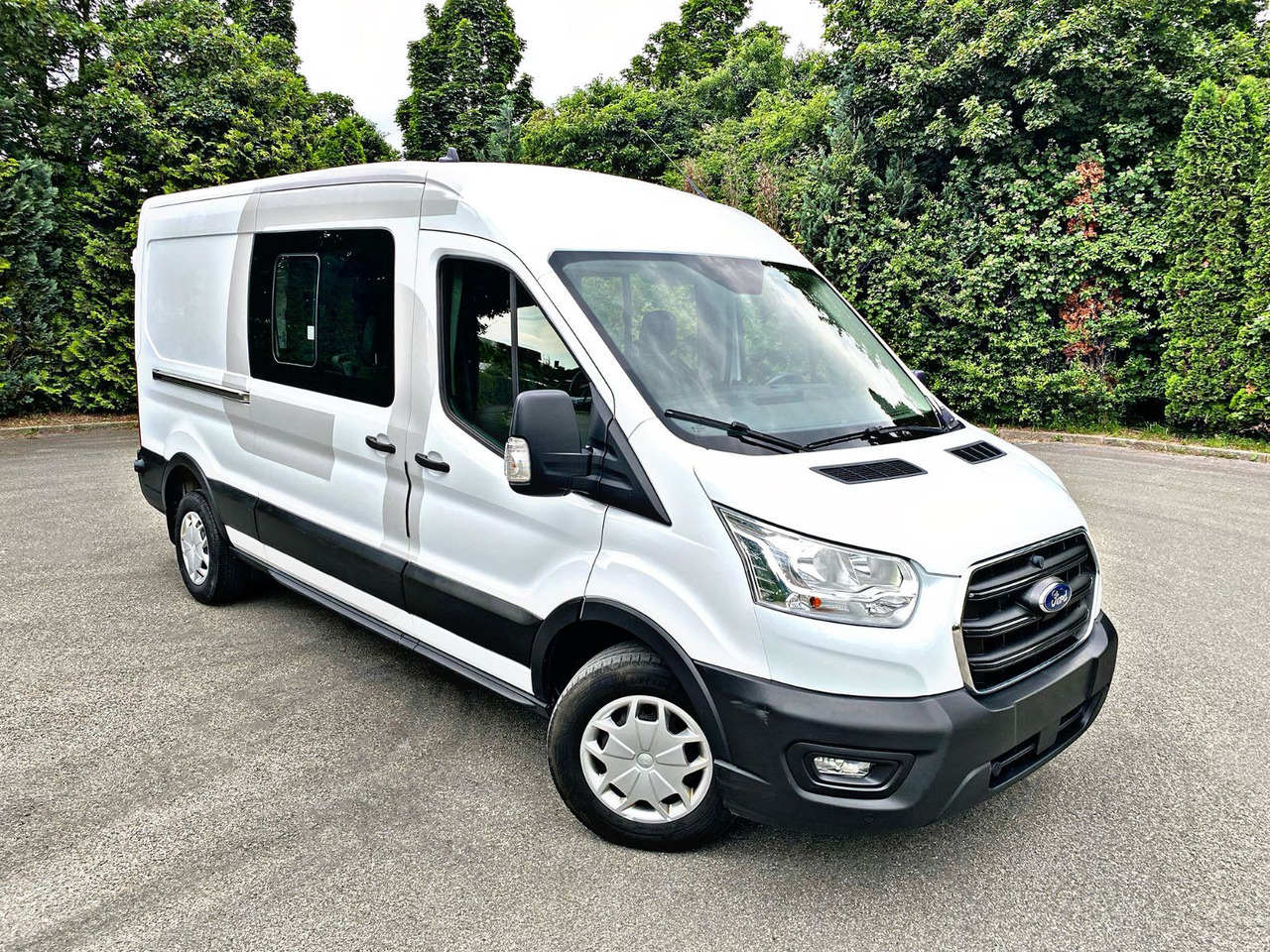 Ford Transit 350 L3H2 Trend|Kamera|6Sitzer|AHK|PDC|19 - Furgoneta combi: foto 1 Ford Transit 350 L3H2 Trend|Kamera|6Sitzer|AHK|PDC|19 - Furgoneta combi: foto 1