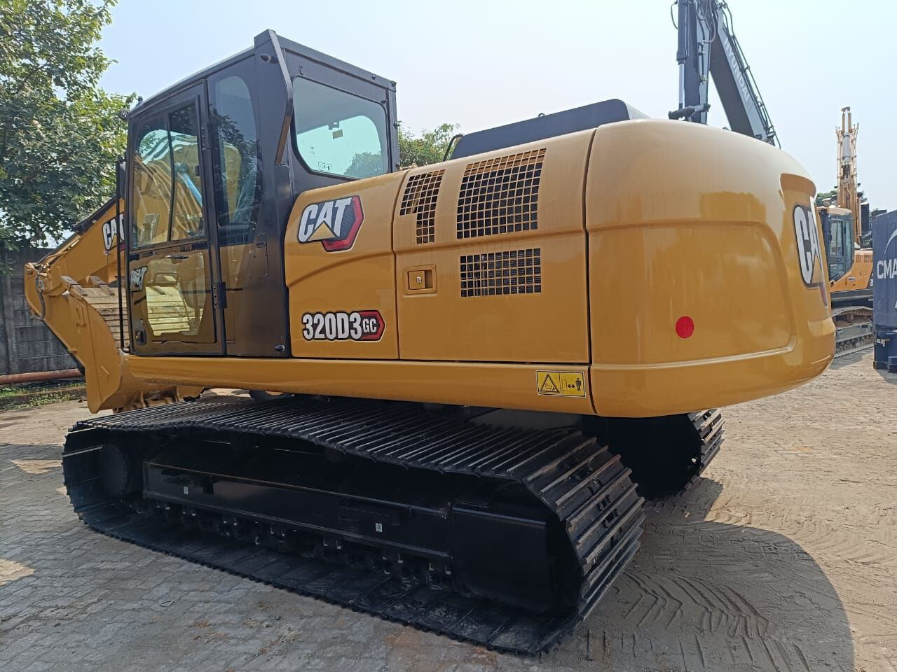 New Caterpillar 320D3GC tracked excavator - Excavadora de cadenas: foto 5 New Caterpillar 320D3GC tracked excavator - Excavadora de cadenas: foto 5