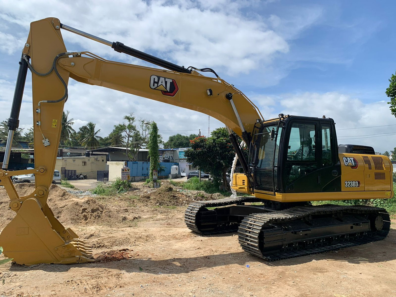 New Caterpillar 323D3 tracked excavator - Excavadora de cadenas: foto 1 New Caterpillar 323D3 tracked excavator - Excavadora de cadenas: foto 1