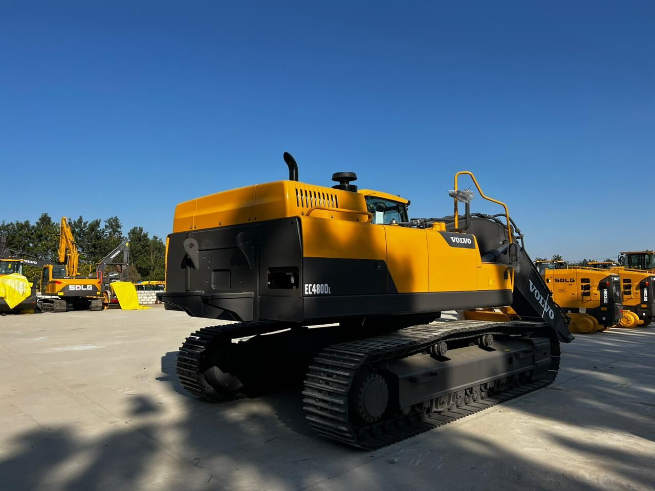 New Volvo EC480DL tracked excavator - Excavadora de cadenas: foto 1 New Volvo EC480DL tracked excavator - Excavadora de cadenas: foto 1