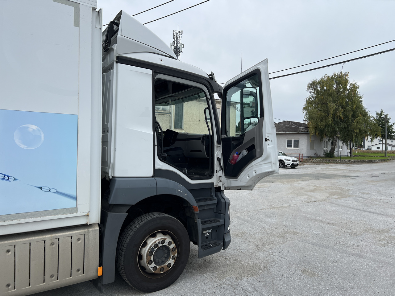 Camión transporte de bebidas para transporte de bebidas MERCEDES-BENZ ANTOS 18.30 L automatische Seitenladung | LBW | Klima | Tempomat: foto 29