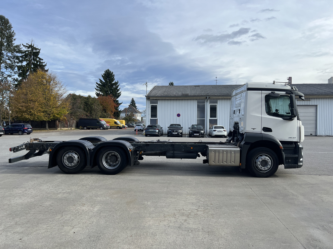 MERCEDES-BENZ Antos 25 40 | Standheizung | Klima | Liftachse - Camión chasis: foto 5 MERCEDES-BENZ Antos 25 40 | Standheizung | Klima | Liftachse - Camión chasis: foto 5