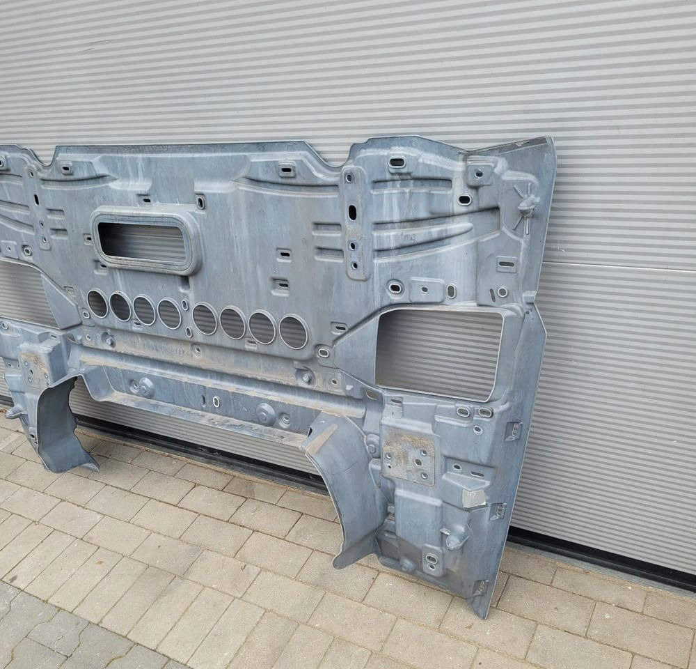 ATRAPA MASKA DAF XG NM ORYGINAŁ OM 2324028 - Capota para Camión: foto 2 ATRAPA MASKA DAF XG NM ORYGINAŁ OM 2324028 - Capota para Camión: foto 2