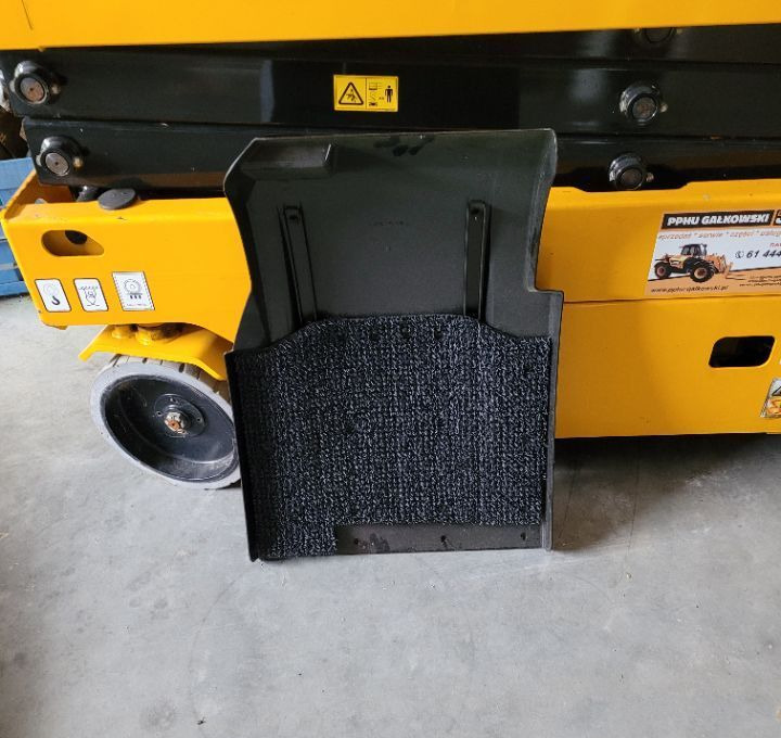 BŁOTNIK DAF XF  LH NOWY ORYGINAŁ OM 2042656 - Guardabarros para Camión: foto 2 BŁOTNIK DAF XF  LH NOWY ORYGINAŁ OM 2042656 - Guardabarros para Camión: foto 2