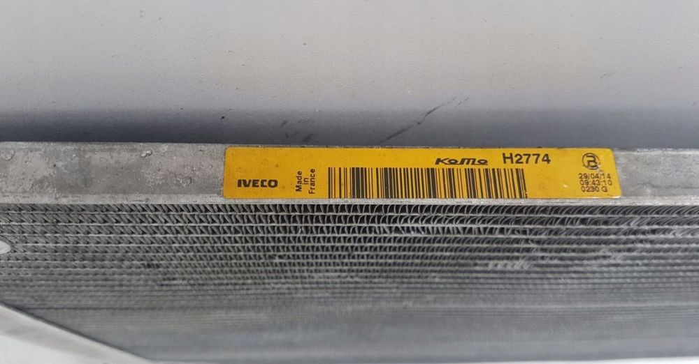 CHŁODNICA KLIMATYZACJI IVECO STRALIS HI WAY - Condensador para Camión: foto 3 CHŁODNICA KLIMATYZACJI IVECO STRALIS HI WAY - Condensador para Camión: foto 3