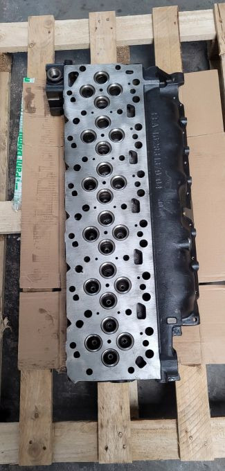 GLOWICA IVECO EUROCARGO 6C EEA 16283137904 - Cabezal de bloque para Camión: foto 1 GLOWICA IVECO EUROCARGO 6C EEA 16283137904 - Cabezal de bloque para Camión: foto 1