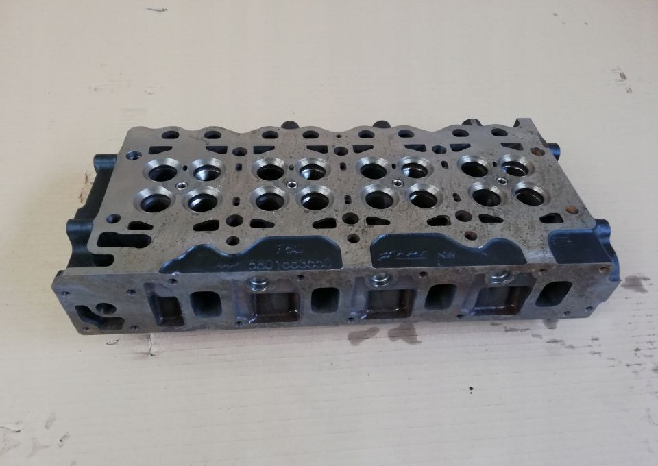 GŁOWICA IVECO EUROCARGO TEKTOR 4c. nowa 5801663550 - Cabezal de bloque para Camión: foto 1 GŁOWICA IVECO EUROCARGO TEKTOR 4c. nowa 5801663550 - Cabezal de bloque para Camión: foto 1