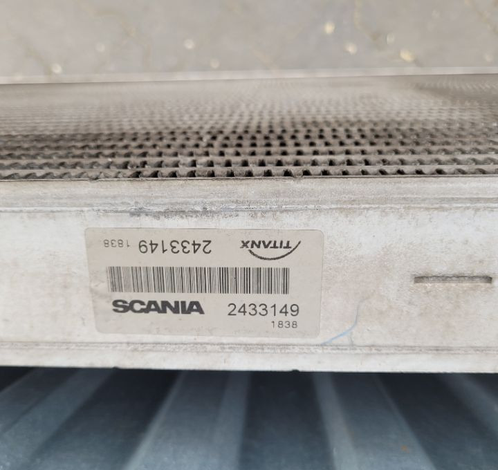INTERCOOLER SCANIA S NGT OM 2433149 - Sistema de refrigeración para Camión: foto 3 INTERCOOLER SCANIA S NGT OM 2433149 - Sistema de refrigeración para Camión: foto 3