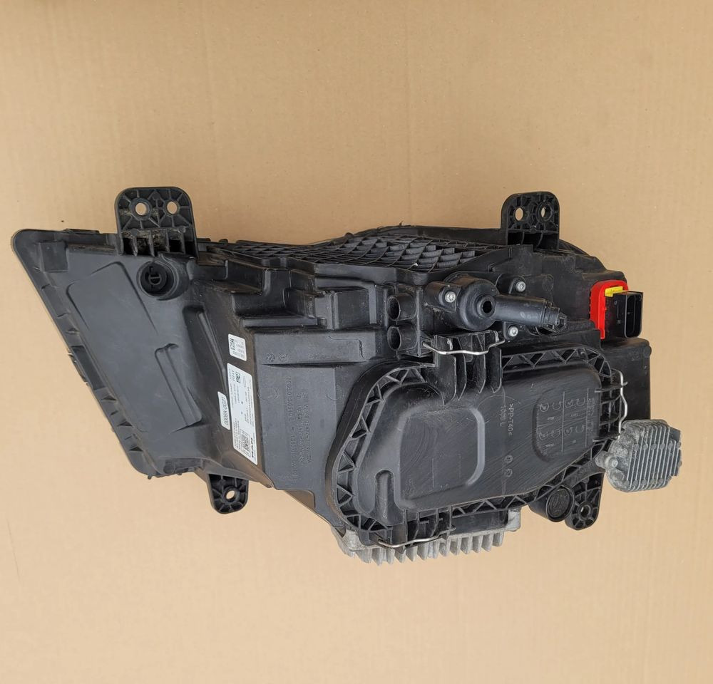 LAMPA LED MAN TG3 TGX NM ORYGINAŁ 81.25101-6821 LEWA CHWALIM116 - Luz/ Iluminación para Camión: foto 2 LAMPA LED MAN TG3 TGX NM ORYGINAŁ 81.25101-6821 LEWA CHWALIM116 - Luz/ Iluminación para Camión: foto 2