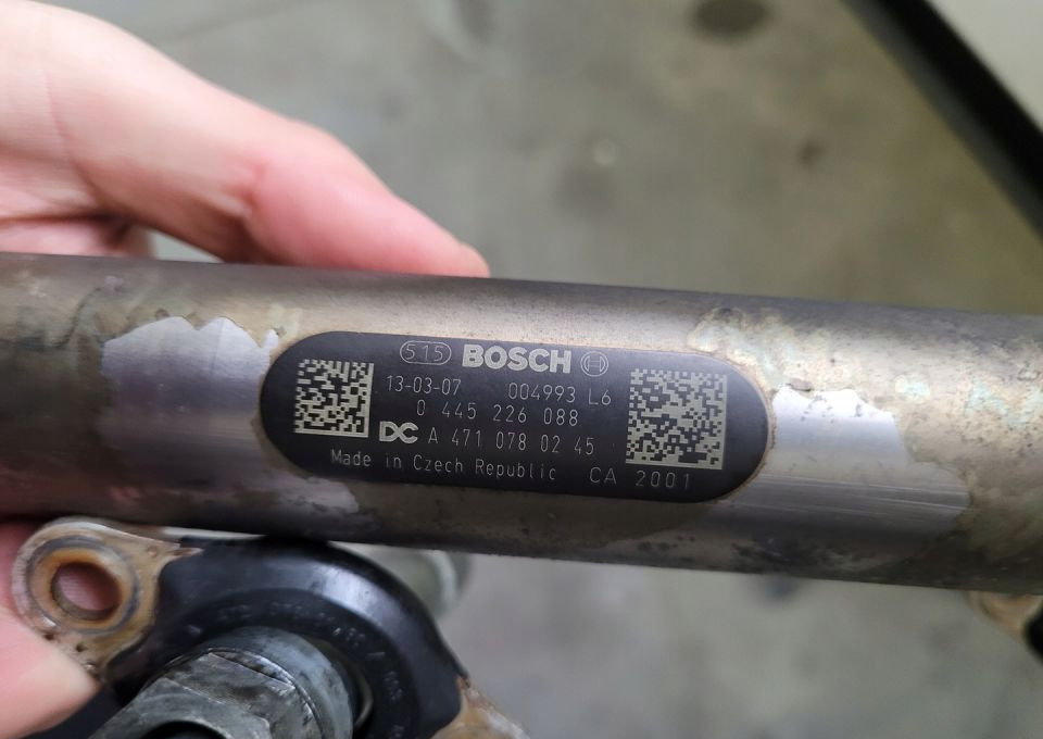 LISTWA WTRYSKOWA MERCEDES ACTROS MP4 A4710780245 - Procesamiento de combustible para Camión: foto 3 LISTWA WTRYSKOWA MERCEDES ACTROS MP4 A4710780245 - Procesamiento de combustible para Camión: foto 3