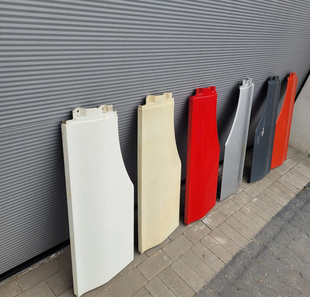 MASKOWNICA PRZEDŁUŻENIE STOPNICY MAN TGX TGA ORYGINAŁ CHWALIM116 - Carrocería y exterior para Camión: foto 2 MASKOWNICA PRZEDŁUŻENIE STOPNICY MAN TGX TGA ORYGINAŁ CHWALIM116 - Carrocería y exterior para Camión: foto 2
