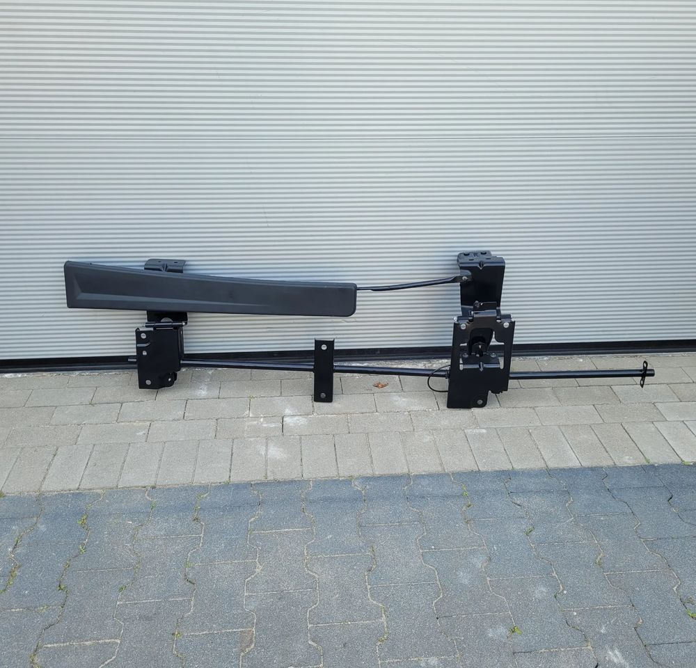 MOCOWANIE SPOJLER ZAKABINOWY RENAULT RANGE T GAMA ORYGINAŁ CHWALIM116 - Aerodinámica/ Spoiler para Camión: foto 1 MOCOWANIE SPOJLER ZAKABINOWY RENAULT RANGE T GAMA ORYGINAŁ CHWALIM116 - Aerodinámica/ Spoiler para Camión: foto 1