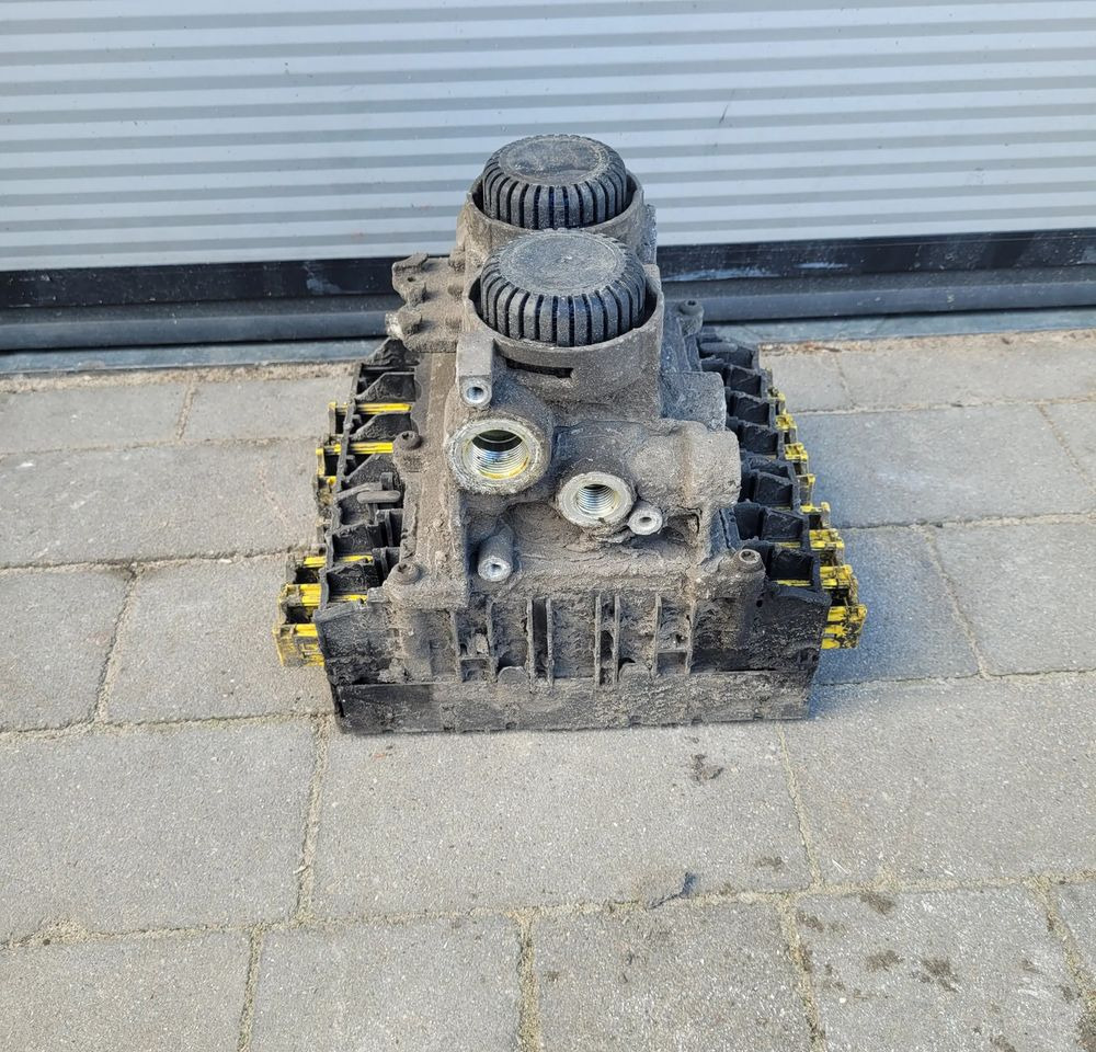 MODULATOR WABCO 120239 ORYGINAŁ CHWALIM116 - Piezas de freno para Camión: foto 1 MODULATOR WABCO 120239 ORYGINAŁ CHWALIM116 - Piezas de freno para Camión: foto 1