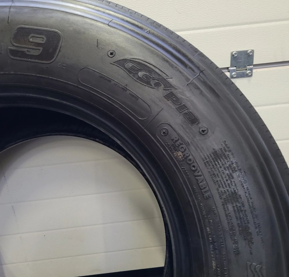 OPONA BRIDGESTONE R249 ECOPIA 385/55R22.5 - Neumático: foto 3 OPONA BRIDGESTONE R249 ECOPIA 385/55R22.5 - Neumático: foto 3