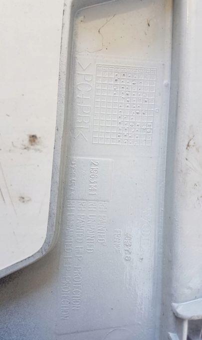 Okular ZDERZAK VOLVO FMX FM ORYGINAŁ - Parachoques para Camión: foto 3 Okular ZDERZAK VOLVO FMX FM ORYGINAŁ - Parachoques para Camión: foto 3