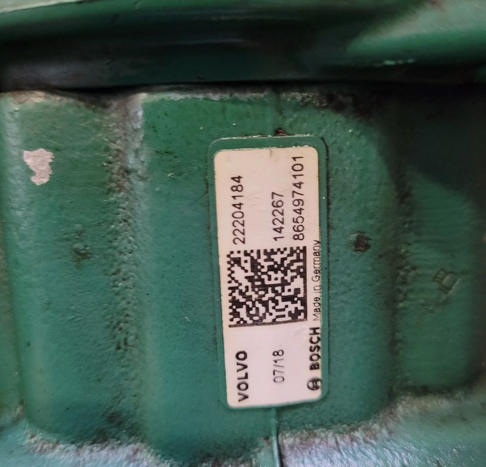 POMPA WSPOMAGANIA VOLVO FH4 OM 22204184 CHWALIM116 - Bomba de dirección para Camión: foto 3 POMPA WSPOMAGANIA VOLVO FH4 OM 22204184 CHWALIM116 - Bomba de dirección para Camión: foto 3