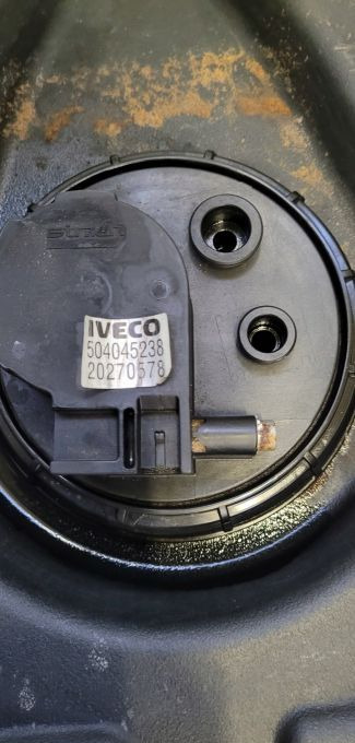 ZBIORNIK PALIWA IVECO EUROCARGO E6 58001480842 - Depósito de combustible para Camión: foto 3 ZBIORNIK PALIWA IVECO EUROCARGO E6 58001480842 - Depósito de combustible para Camión: foto 3