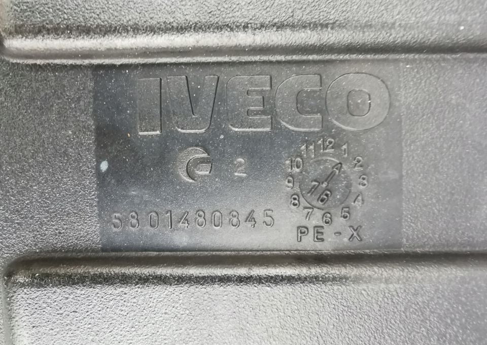 ZBIORNIK PALIWA IVECO EUROCARGO E6. 5801480845 - Depósito de combustible para Camión: foto 3 ZBIORNIK PALIWA IVECO EUROCARGO E6. 5801480845 - Depósito de combustible para Camión: foto 3